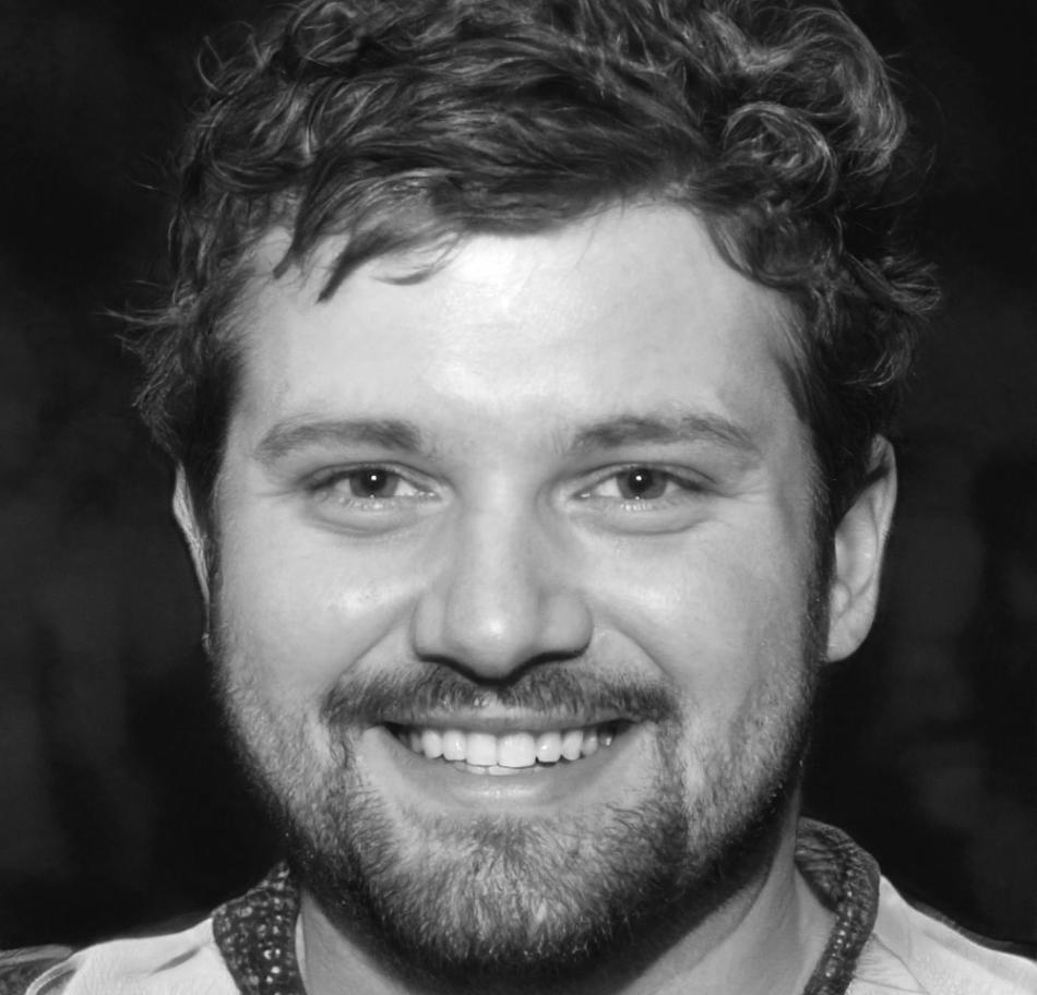 Marcus Johannsen, Senior Financial Analyst